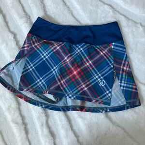 Inknburn plaid running skirt cute for Xmas! Sz0